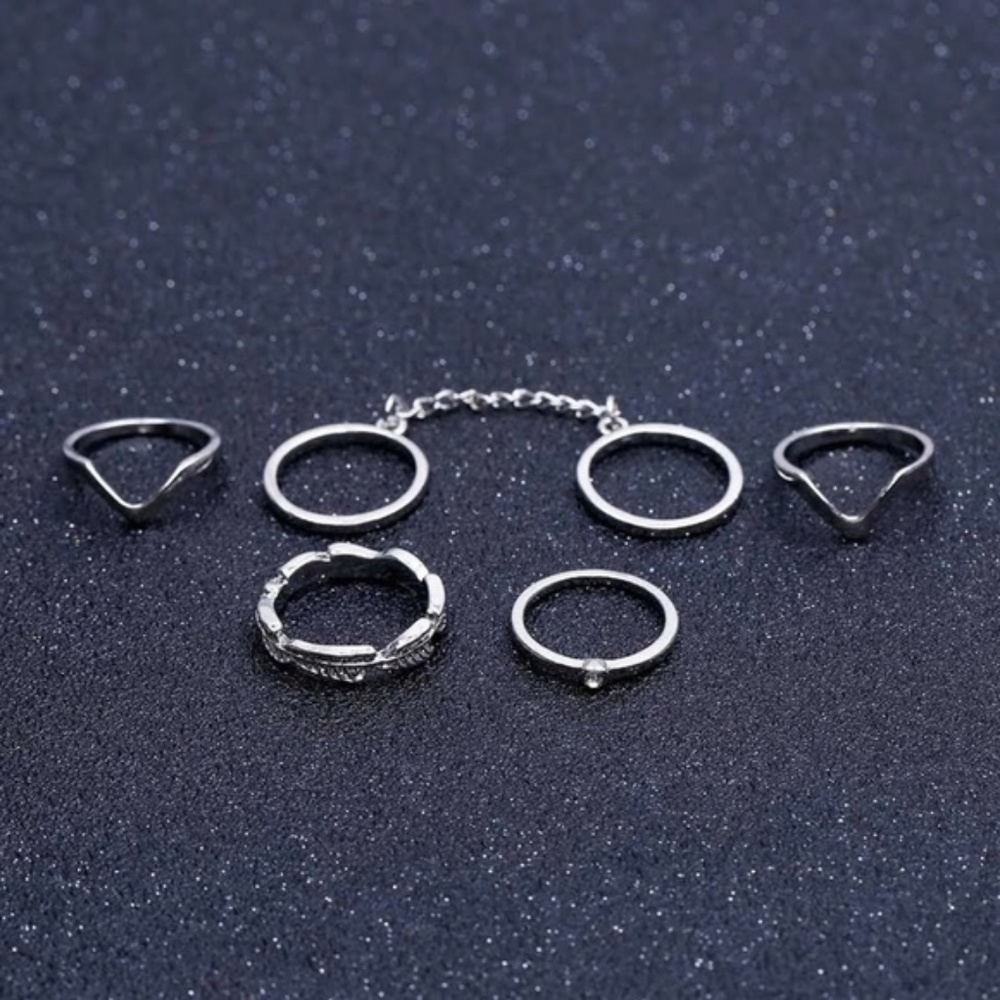 5 for $25 Set of 5 Midi Knuckle Rings - Picture 4 of 5